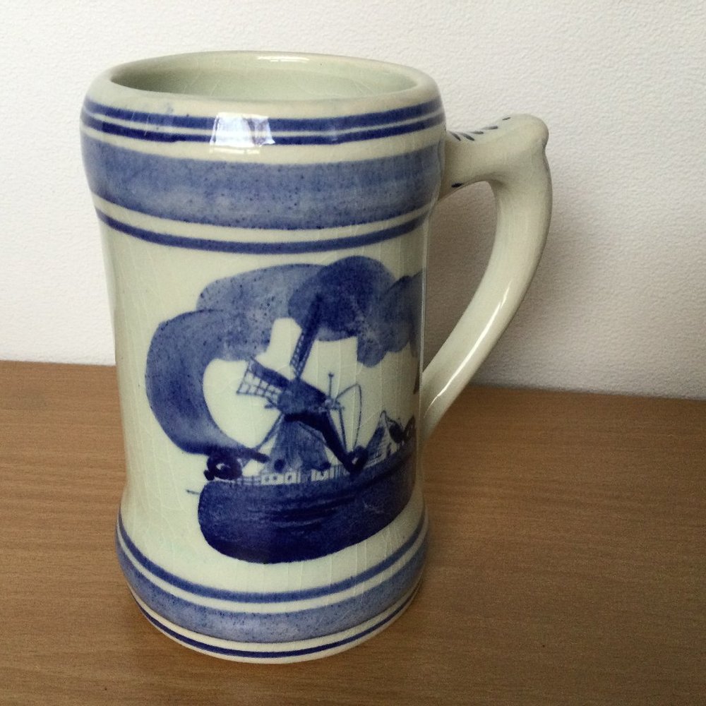 DELFT MUG WINDMILL SCENES, HAND PAINTED, HOLLAND,4 5/8" tall eb2